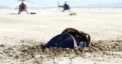 Une soucoupe volante s'écrase dans le désert de l'Utah.